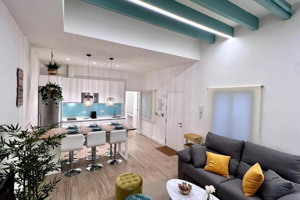 Апартаменты Auxiliadora Luxury Севилья Экстерьер фото