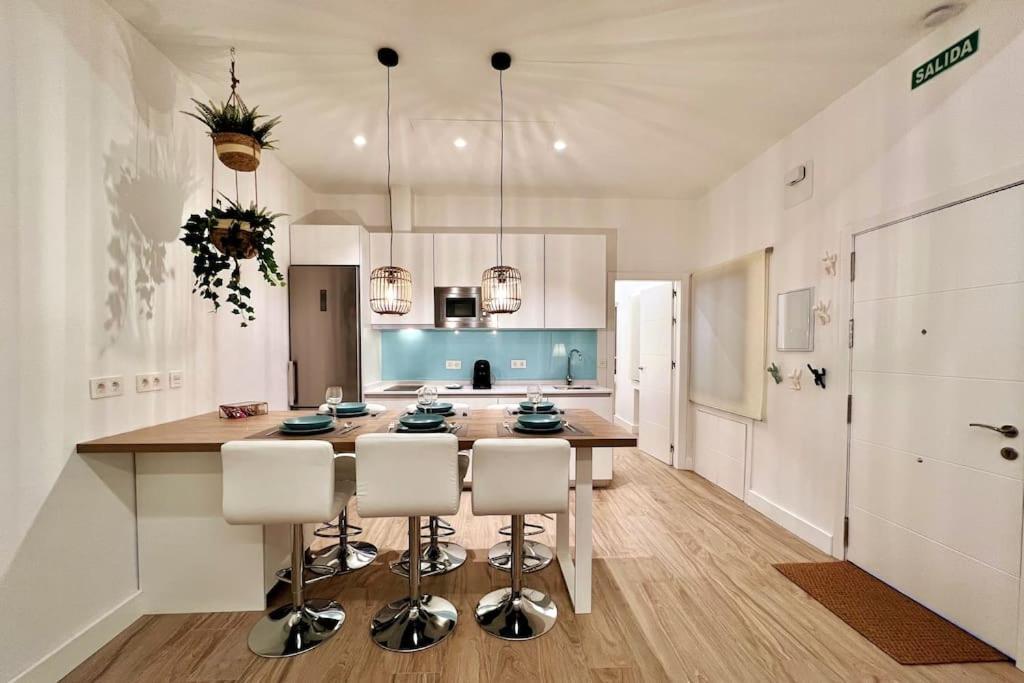 Апартаменты Auxiliadora Luxury Севилья Экстерьер фото