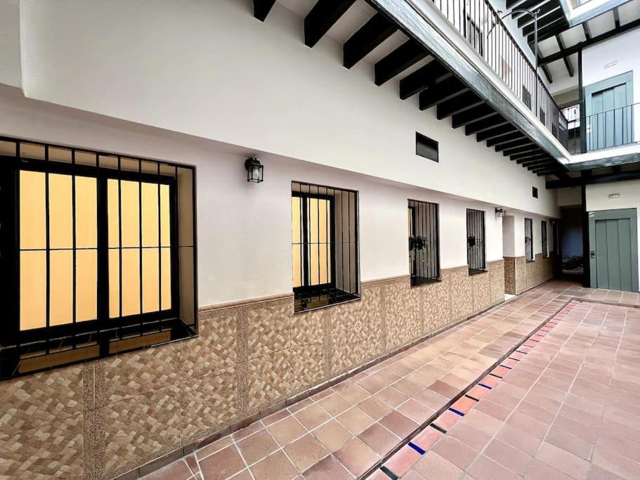 Апартаменты Auxiliadora Luxury Севилья Экстерьер фото