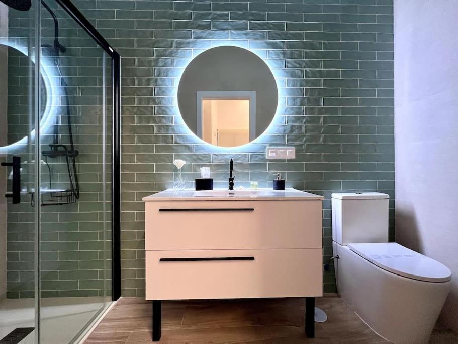 Апартаменты Auxiliadora Luxury Севилья Экстерьер фото