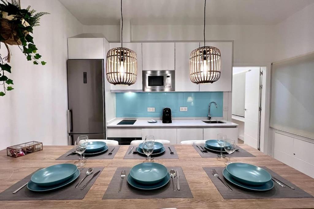 Апартаменты Auxiliadora Luxury Севилья Экстерьер фото